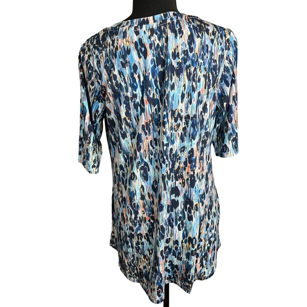 LOGO by Lori Goldstein Rayon 230 Animal Print Top BLUE DEPTHS NWOT SIZE XS - Picture 4 of 8